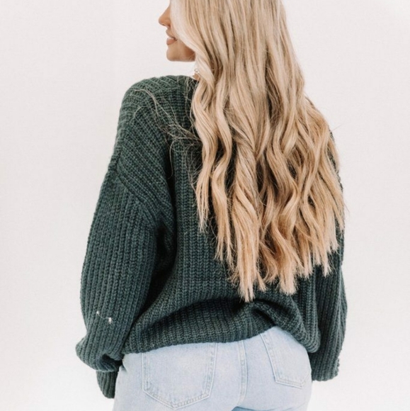 🆕️Pumpkin patch Collection// Green Cardigan - Picture 3 of 5